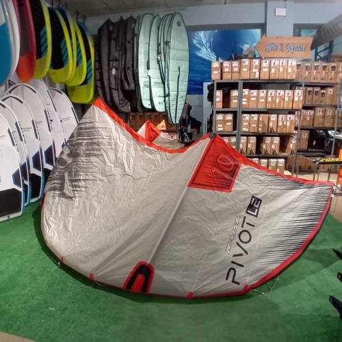 Cometa PIVOT LE S28 10m Naish 2024 Segunda Mano
