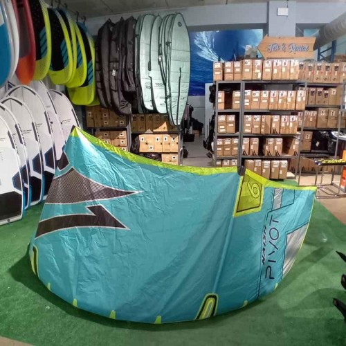Cometa PIVOT S28 6m Naish 2024 Segunda Mano