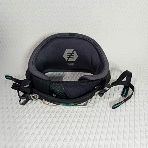 Arnes Hex Core Gunmetal V1 Large Ride Engine 2018 Segunda Mano