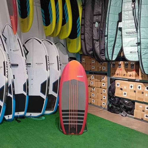 Tabla Foil Flying Fish V1 35L Slingshot 2021 Segunda Mano