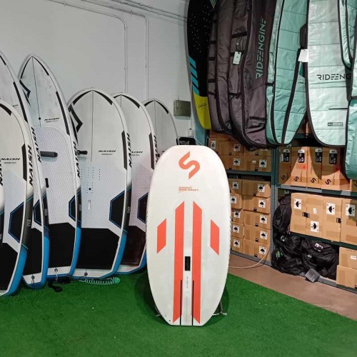 Tabla Foil Wing Craft V3 70L Slingshot 2024 Segunda Mano