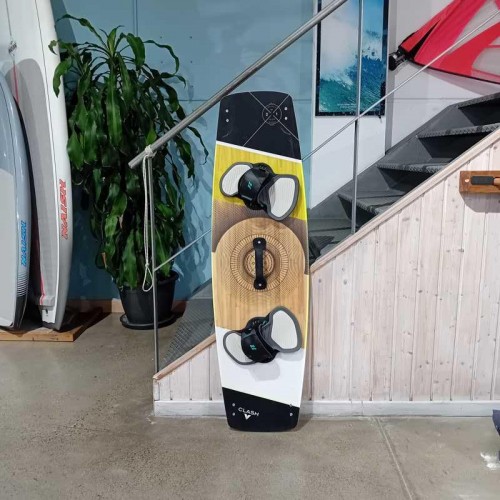 Tabla Kite Twintip Reincarnation 140cm Clash 2018 Segunda Mano