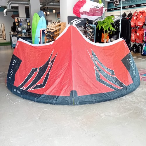 Naish Pivot 9m 2026 Kite Second Hand