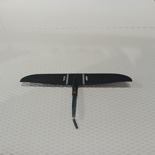 Slingshot One-Lock GLIDE 625 Foil Front Wing [TEST]